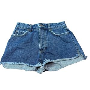Amuse Society Cut Off Medium Wash Shorts Size 25 Women
